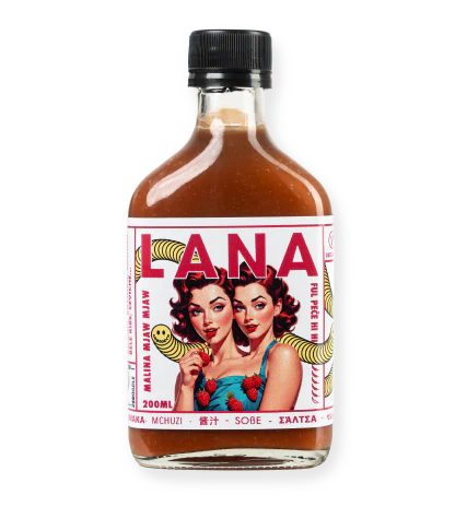 Lana SOS Malinex je sladkasta pekoča omaka z malinami in fermentiranimi čiliji, ročno izdelana v Sloveniji, nastala v kolaboraciji z restavracijo Zanoodle.