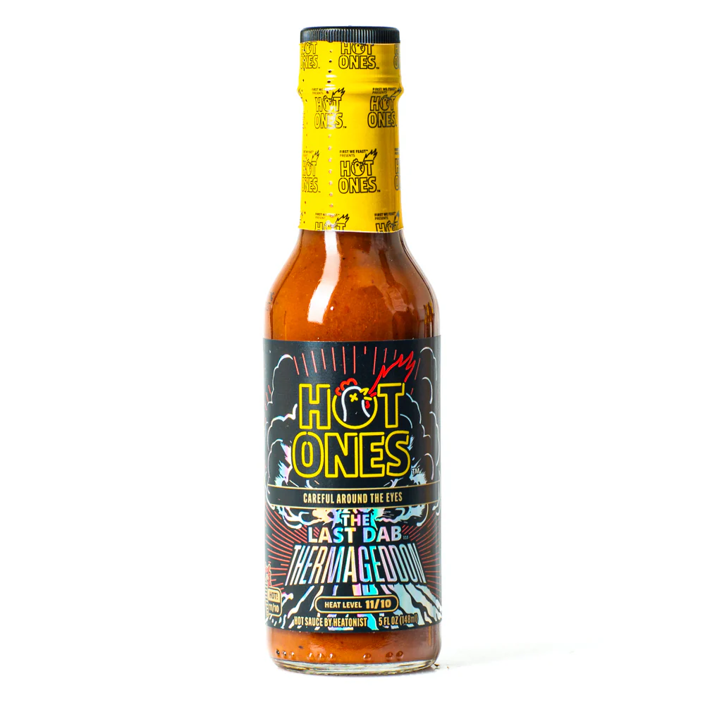 Steklenička Hot Ones The Last Dab Thermageddon je resen izziv za vse ljubitelje ekstremne pekočine. Mešanica Pepper X, Carolina Reaper, Red Scorpion in Apollo čilijev.