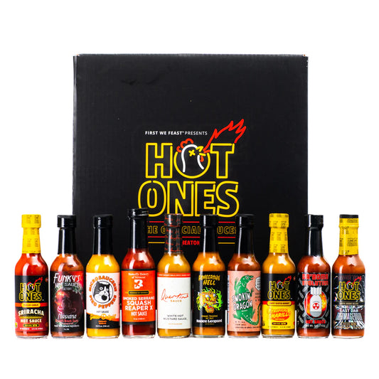 Hot Ones Season 29 komplet z desetimi uradnimi pekočimi omakami iz aktualne sezone oddaje Hot Ones, od blagih garlic omak do ekstremno pekočih superhot čilijev.