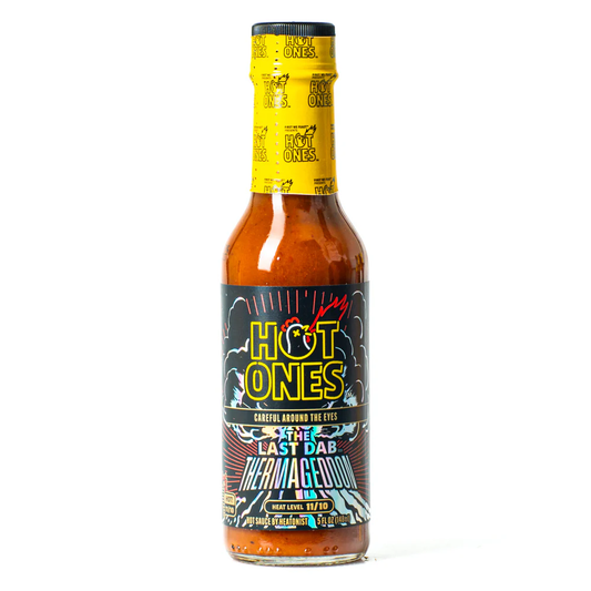 Steklenička Hot Ones The Last Dab Thermageddon je resen izziv za vse ljubitelje ekstremne pekočine. Mešanica Pepper X, Carolina Reaper, Red Scorpion in Apollo čilijev.